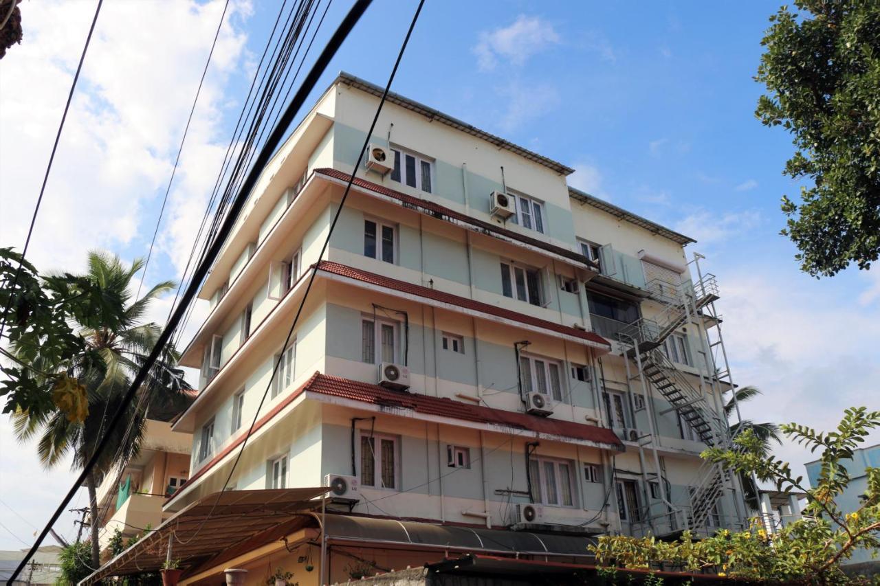 East Coast Hotel Thiruvananthapuram Bagian luar foto
