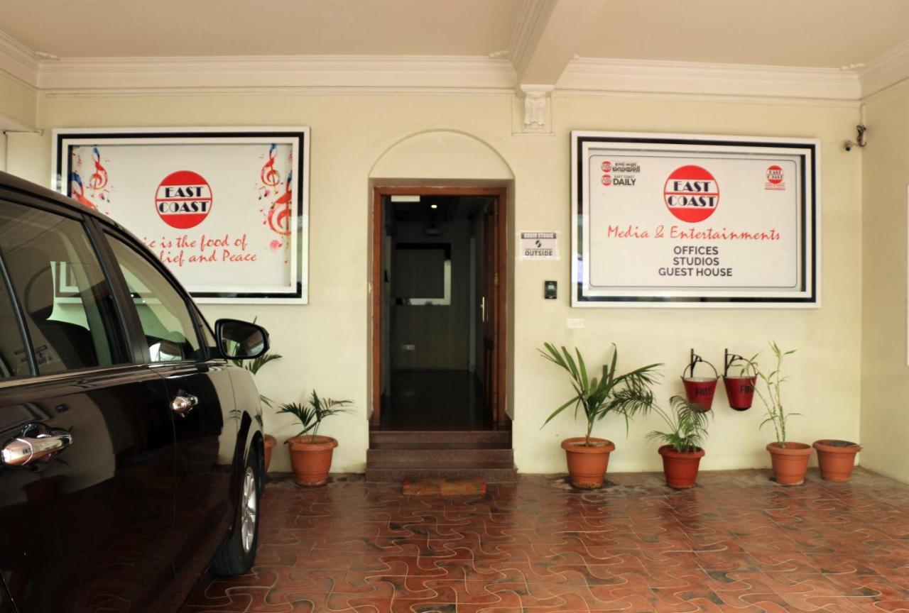 East Coast Hotel Thiruvananthapuram Bagian luar foto