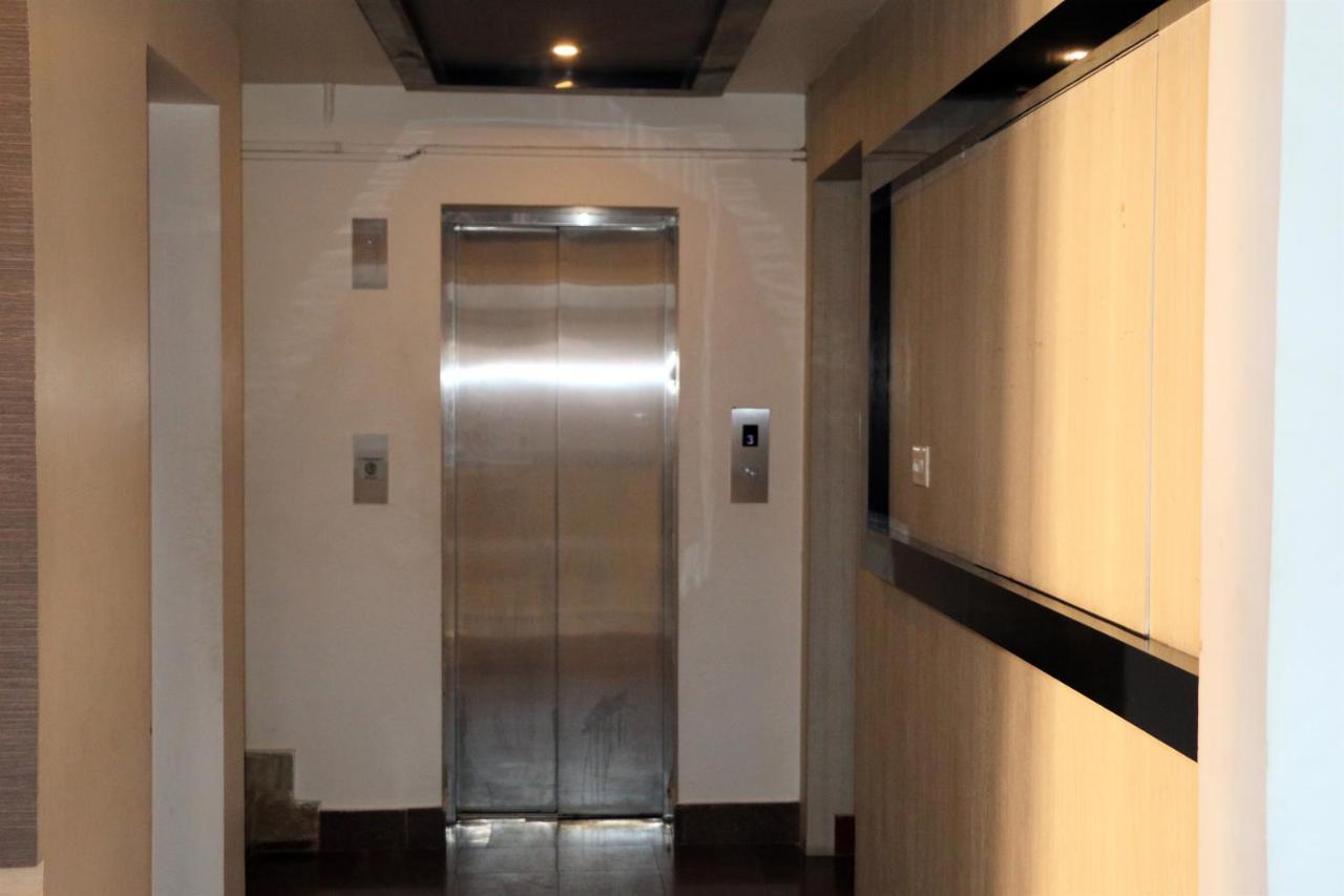 East Coast Hotel Thiruvananthapuram Bagian luar foto