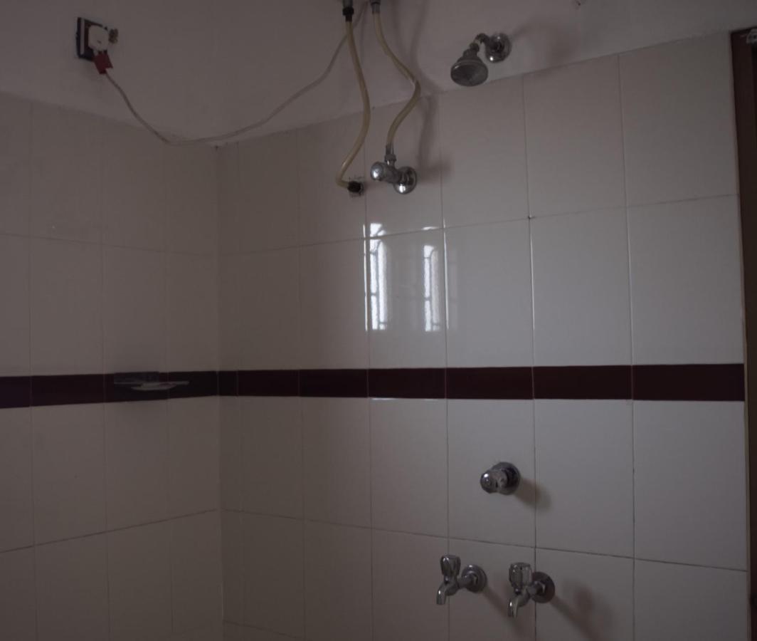 East Coast Hotel Thiruvananthapuram Bagian luar foto