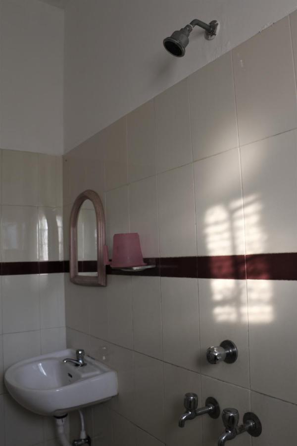 East Coast Hotel Thiruvananthapuram Bagian luar foto
